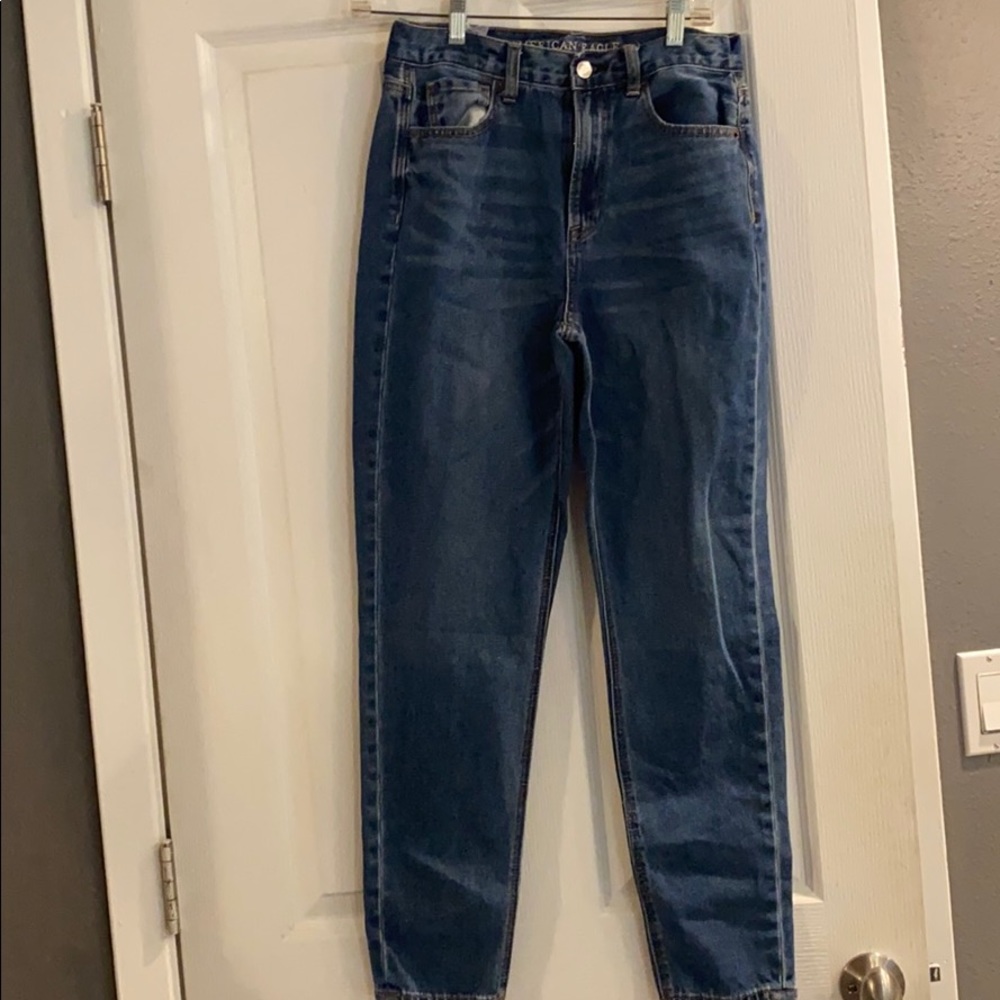 American Eagle mom jeans